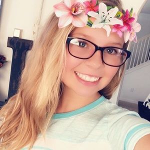 Meet your Posher, Megan